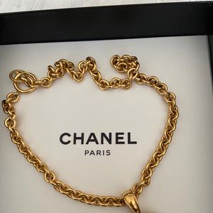 Chanel vintage necklace